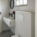 3 Bedroom Cozy In