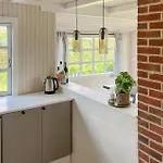 3 Bedroom Cozy In
