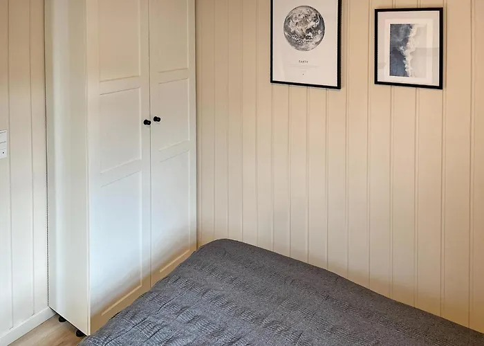 3 Bedroom Cozy In Feriehus Hejls